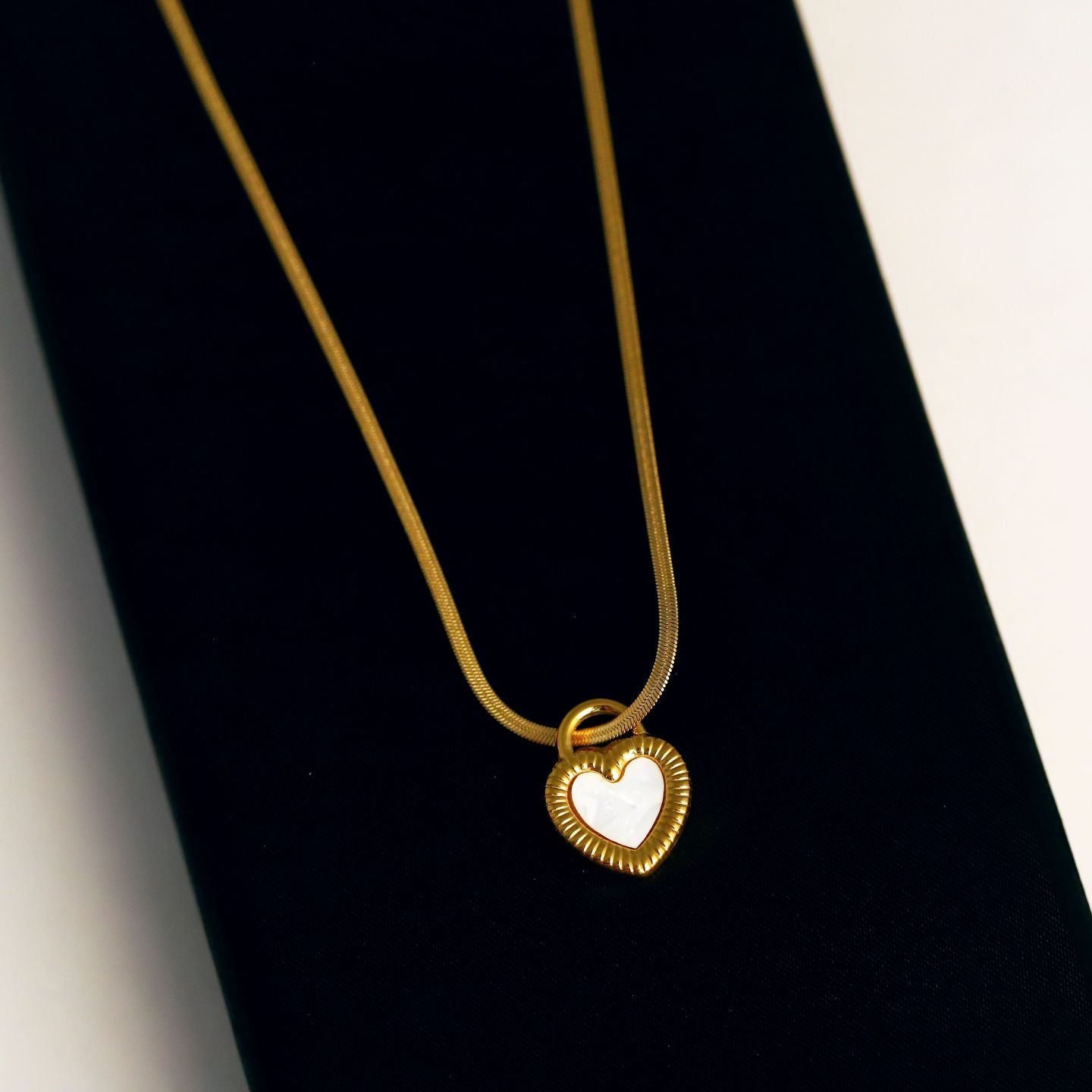 Double Side Heart Pendant Necklace